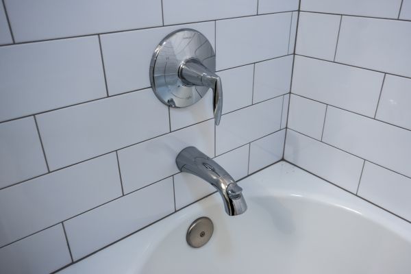 Tub Spout Replacement in Kennesaw