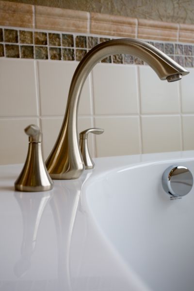 Bathtub Faucet Repair in Kennesaw